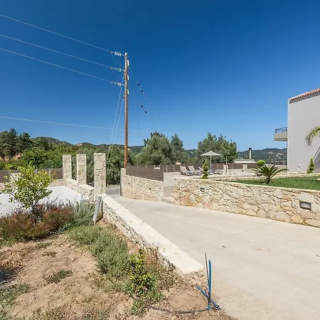 Villa Neaira